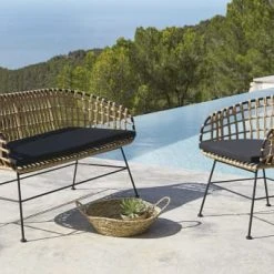 Maisons Du Monde Fauteuils De Jardin Fauteuil De Jardin En Résine Imitation Rotin Et Toile Noire 11 Maisons Du Monde Fauteuils De Jardin Fauteuil De Jardin En Résine Imitation Rotin Et Toile Noire -Fauteuils, poufs et repose-pieds Soldes fauteuil de jardin en resine imitation rotin et toile noire 1000 8 7 187008 10