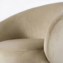 Maisons Du Monde Fauteuils Fauteuil En Velours Beige -Fauteuils, poufs et repose-pieds Soldes fauteuil en velours beige 1000 2 32 209952 4