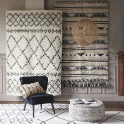 Maisons Du Monde Fauteuils Fauteuil En Velours De Coton Noir -Fauteuils, poufs et repose-pieds Soldes fauteuil en velours de coton noir 1000 2 12 165939 4