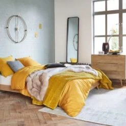 Maisons Du Monde Fauteuils Fauteuil En Velours De Coton Noir -Fauteuils, poufs et repose-pieds Soldes fauteuil en velours de coton noir 1000 2 12 165939 6