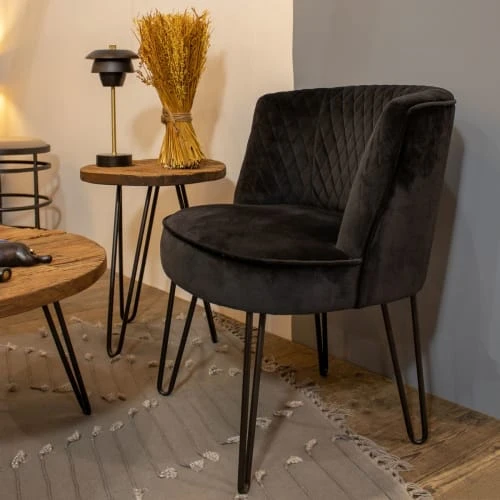 Pirouette Paris Fauteuils Fauteuil En Velours Matelassé Noir Pieds En Métal Noir 3 Pirouette Paris Fauteuils Fauteuil En Velours Matelassé Noir Pieds En Métal Noir – Image 3