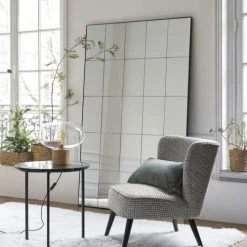 Maisons Du Monde Fauteuils Fauteuil En Velours Motifs Noirs Et Blancs -Fauteuils, poufs et repose-pieds Soldes fauteuil en velours motifs noirs et blancs 1000 3 13 165940 18