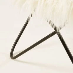 Maisons Du Monde Fauteuils Fauteuil Imitation Fourrure Ivoire -Fauteuils, poufs et repose-pieds Soldes fauteuil imitation fourrure ivoire 1000 14 4 186062 4