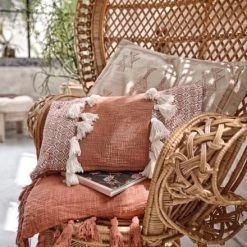 Maisons Du Monde Fauteuils Fauteuil Vintage En Rotin -Fauteuils, poufs et repose-pieds Soldes fauteuil vintage en rotin 1000 3 4 222142 7