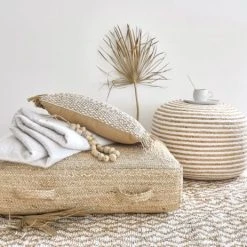 Maisons Du Monde Poufs Pouf à Billes En Jute Et Coton à Spirales Blanches -Fauteuils, poufs et repose-pieds Soldes pouf a billes en jute et coton a spirales blanches 1000 7 0 210535 3