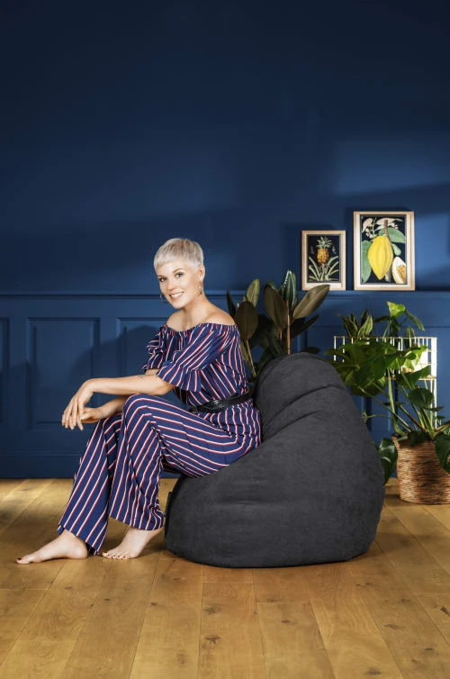 Sitting Point Poufs Pouf Design D'intérieur En Velours Noir 3 Sitting Point Poufs Pouf Design D'intérieur En Velours Noir – Image 3