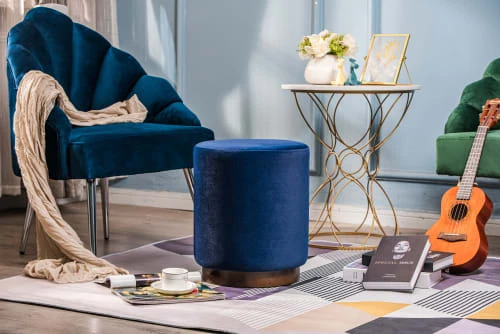 Nordlys Poufs Pouf En Velours Bleu Et Base En Bois 3 Nordlys Poufs Pouf En Velours Bleu Et Base En Bois – Image 3