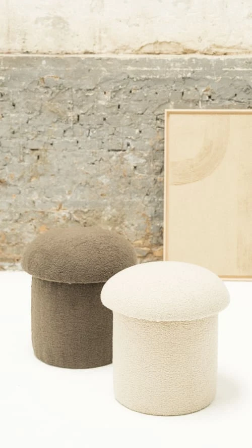RNT By Really Nice Things Poufs Pouf Tapissé Avec Tissus Bouclé En Forme De Champignon Beige 2 RNT By Really Nice Things Poufs Pouf Tapissé Avec Tissus Bouclé En Forme De Champignon Beige – Image 2